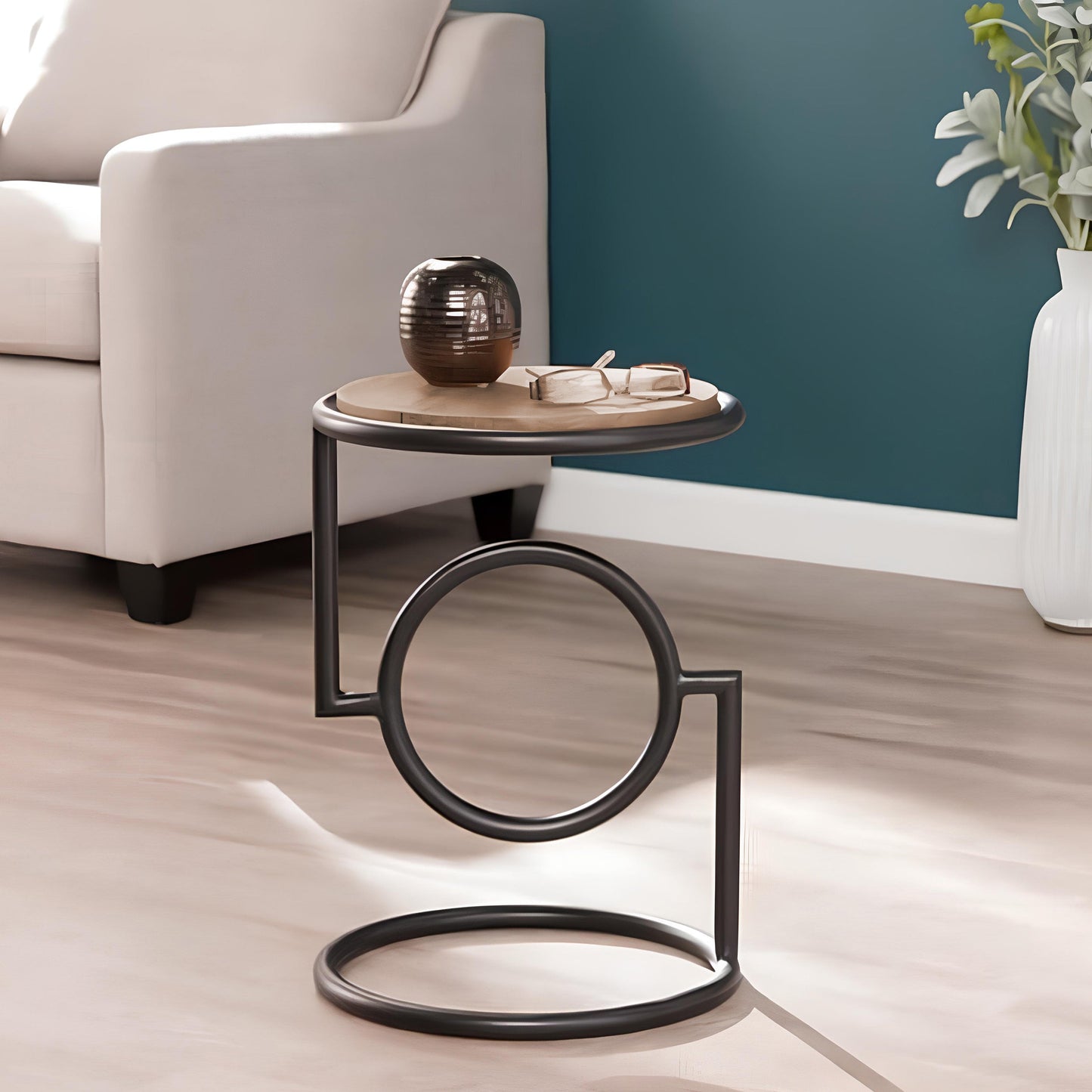 Loop Frame Accent Table